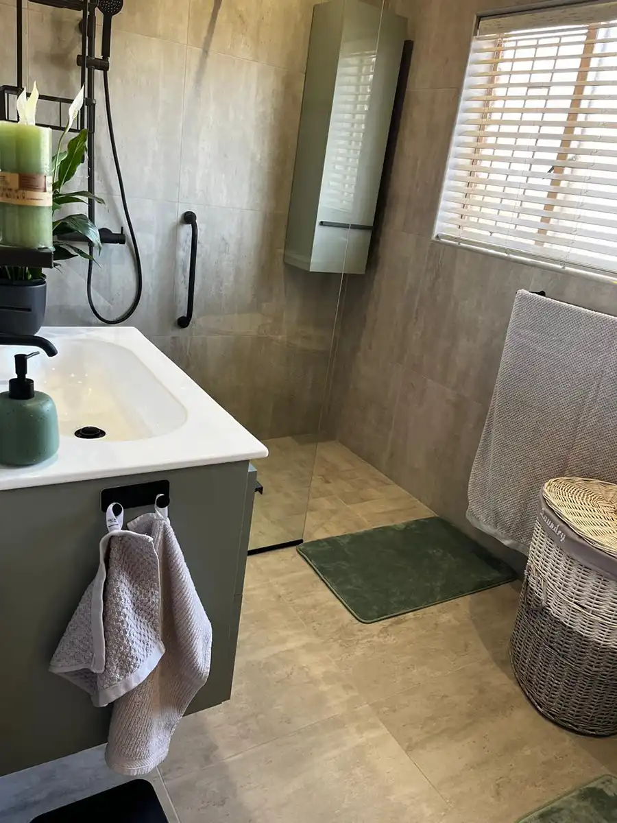 Modern bathroom renovation finishes in Pretoria